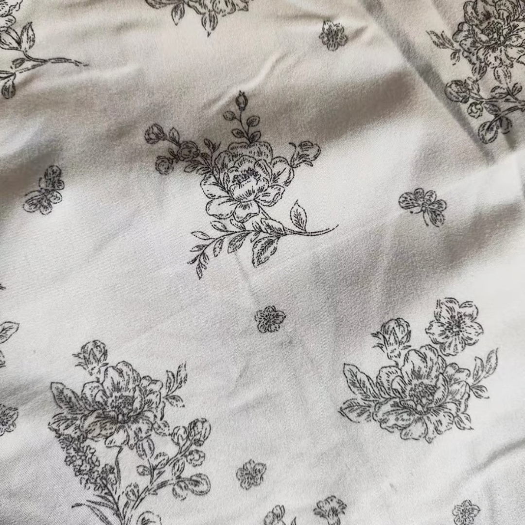 Monotone Flower Frill Duvet Cover Set 