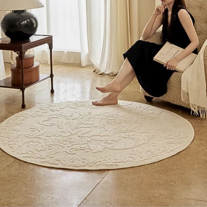 Classical Embossed Damask Round Rug 