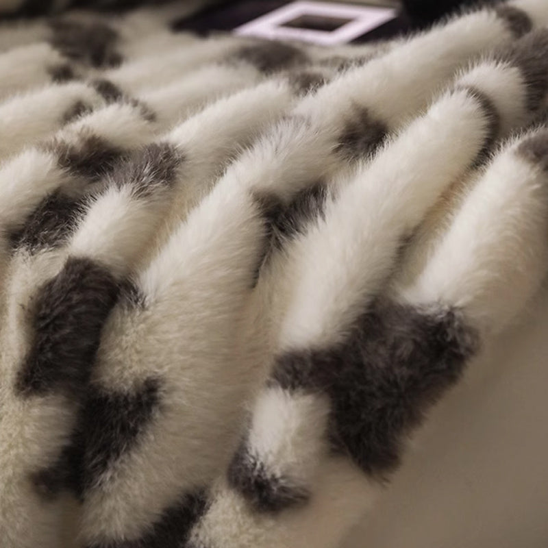 6design animal print fur blanket 