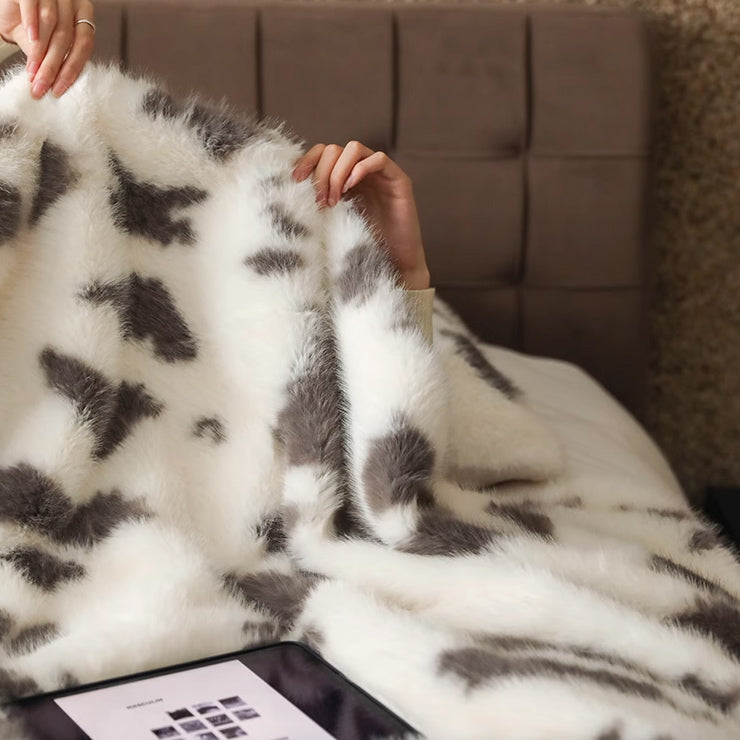 6design animal print fur blanket