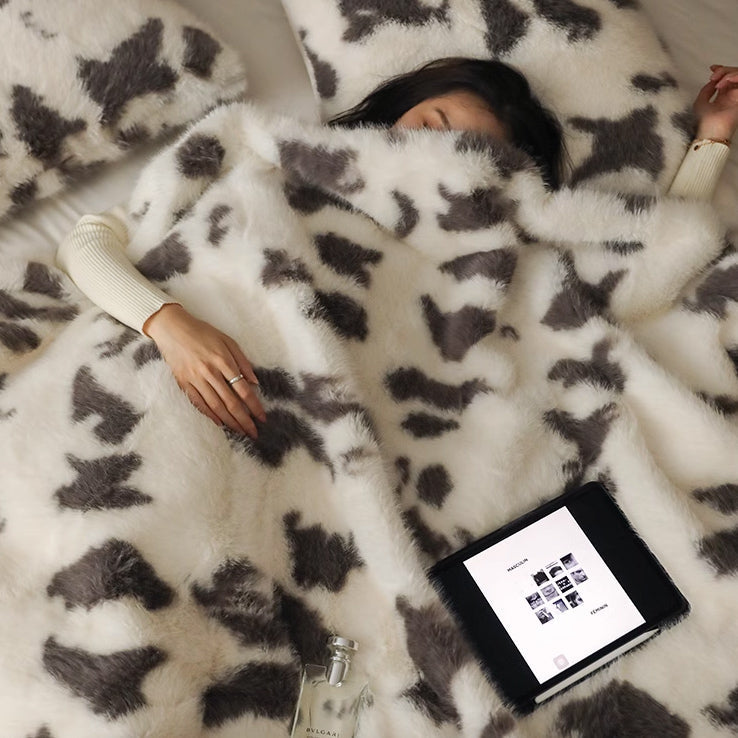 6design animal print fur blanket 