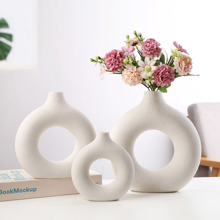 donut design flower vase 