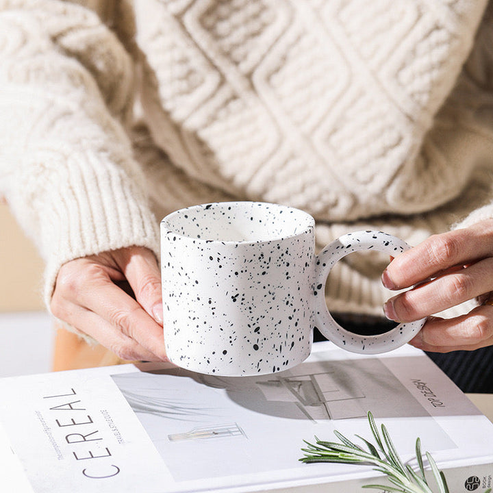 dot design mug