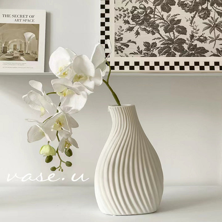 nuance design flower vase