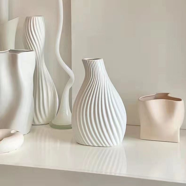 nuance design flower vase